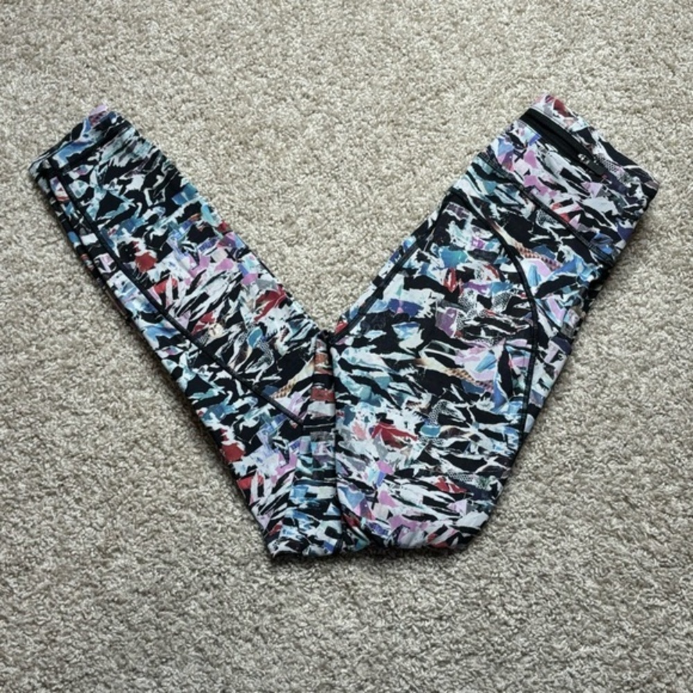 Lululemon Break Free Tight (25")